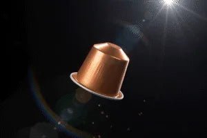 Grão de café que se desfaz em pó e forma a cápsula